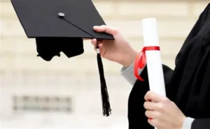 Como a Pós-Graduação Pode Triplicar Suas Oportunidades Profissionais